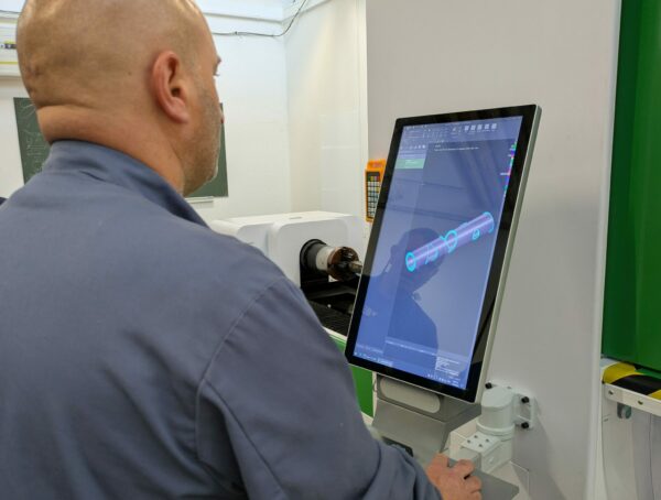 L'écran particulièrement ergonomique de la découpe laser "tubes"