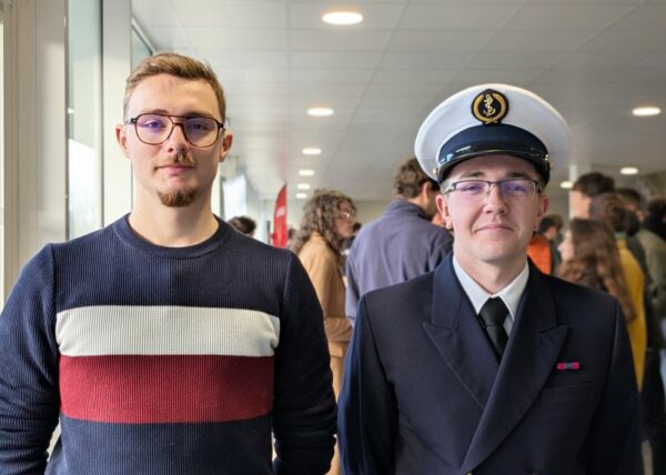 Gaétan Bosset et Mazheven Bouvier lors de la journée d'orientation post-BUT