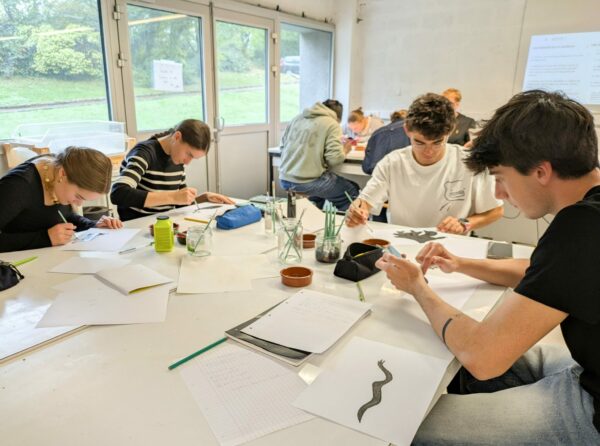Ambiance artistique inhabituelle pour ces étudiants GB